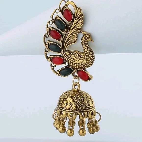 Peacock dangling design earrings - Picture 3 of 3